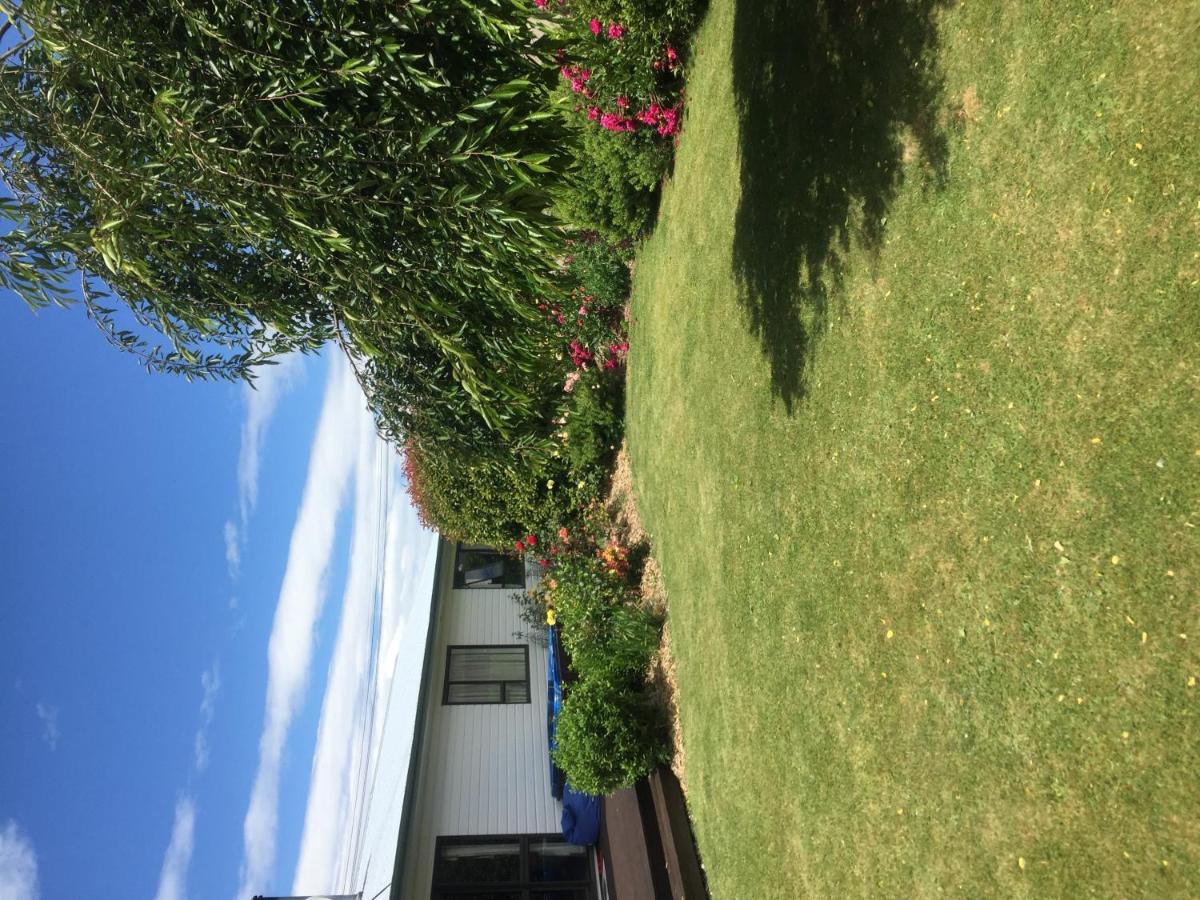 Terrific House On Totara Drive Vila Twizel Exterior foto